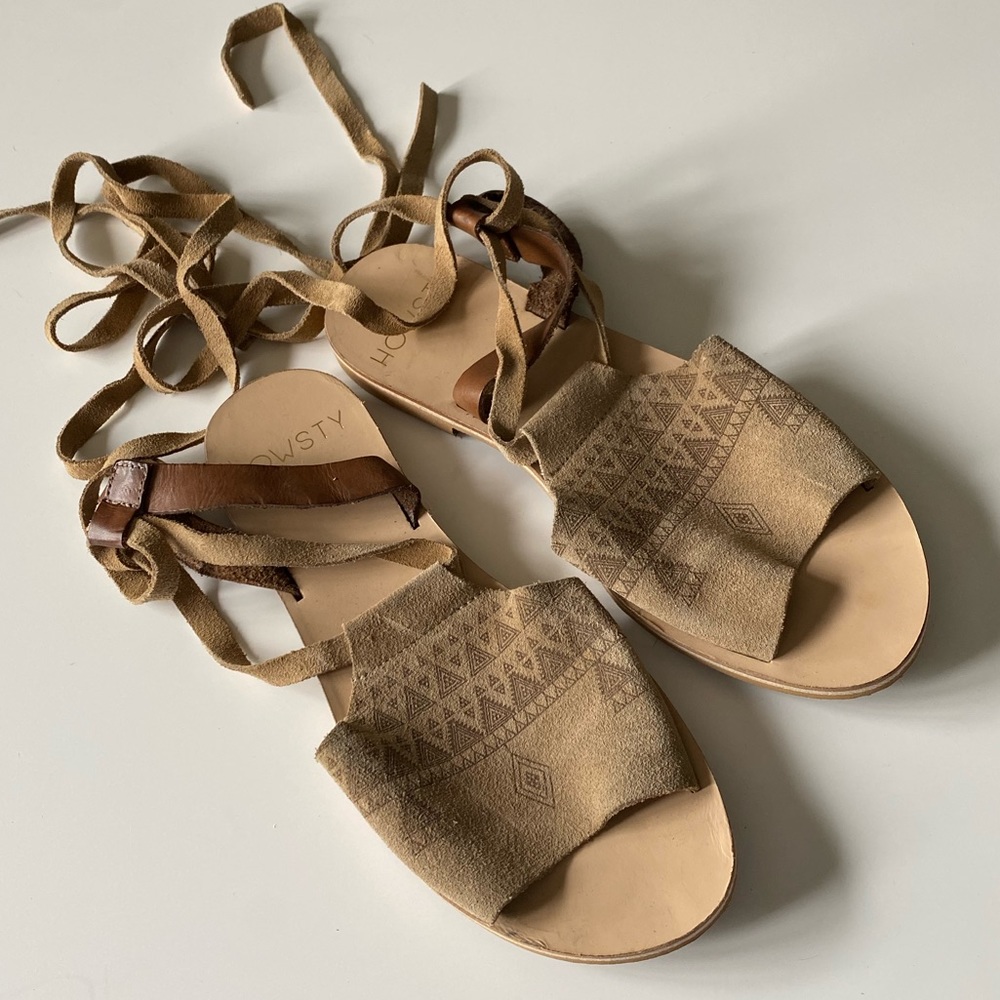 Howsty Wrap Sandals